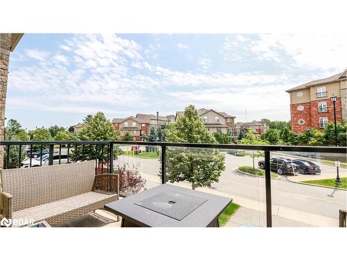 5-57 Ferndale Drive S, Barrie, ON - Outdoor With Balcony