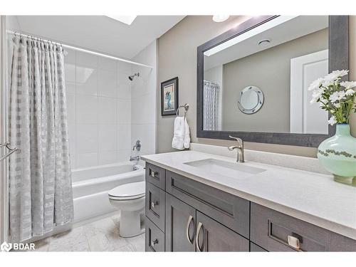 45 Stanley Avenue, Oro-Medonte, ON - Indoor Photo Showing Bathroom