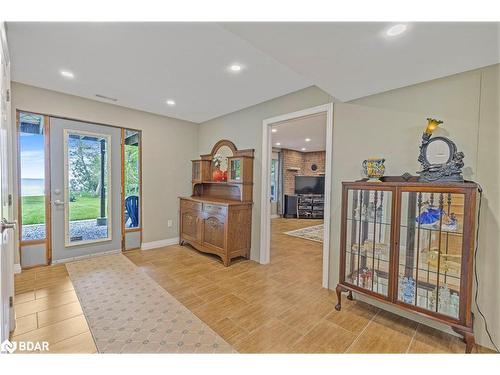 45 Stanley Avenue, Oro-Medonte, ON - Indoor Photo Showing Other Room