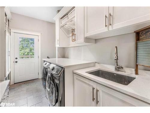 265 Barrie Street, Thornton, ON - Indoor Photo Showing Laundry Room