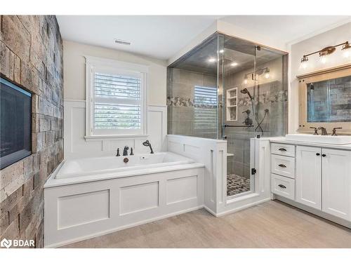 265 Barrie Street, Thornton, ON - Indoor Photo Showing Bathroom
