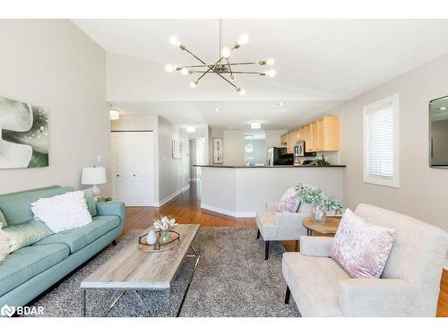 9 Couples Court, Barrie, ON - Indoor Photo Showing Living Room