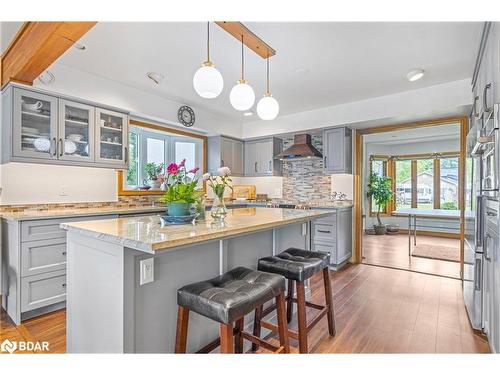 3539 Crescent Harbour Road Road, Innisfil, ON - Indoor Photo Showing Kitchen With Upgraded Kitchen