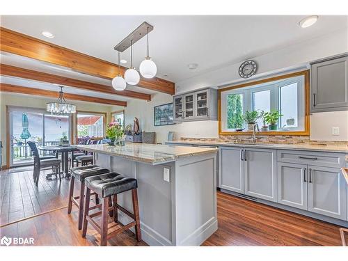 3539 Crescent Harbour Road Road, Innisfil, ON - Indoor Photo Showing Kitchen With Double Sink