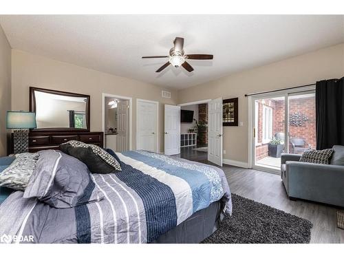 78 Fairway Crescent, Wasaga Beach, ON - Indoor Photo Showing Bedroom