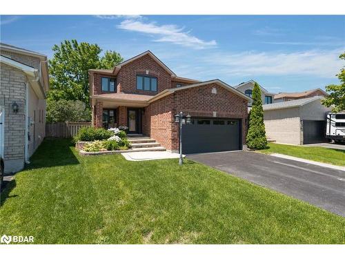 70 Girdwood Drive, Barrie, ON - Outdoor With Facade