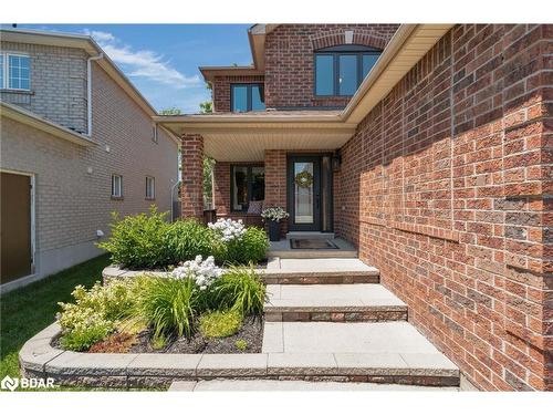 70 Girdwood Drive, Barrie, ON - Outdoor