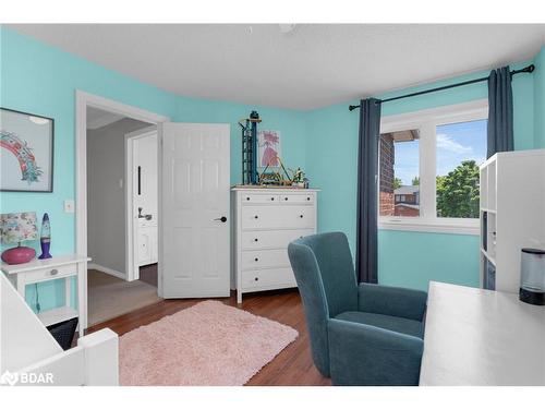 70 Girdwood Drive, Barrie, ON - Indoor Photo Showing Bedroom