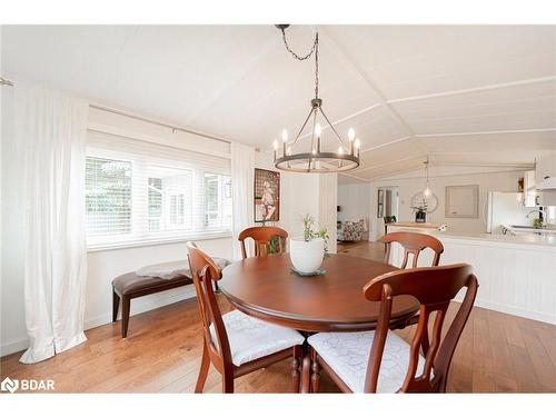 24 Maple Lane, Midland, ON - Indoor Photo Showing Dining Room