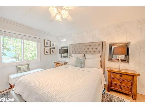 24 Maple Lane, Midland, ON - Indoor Photo Showing Bedroom