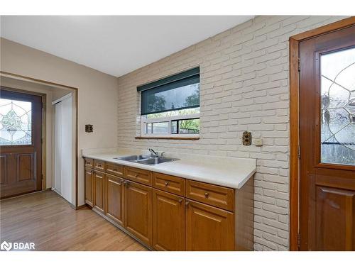 52 Aloma Crescent, Brampton, ON - Indoor Photo Showing Kitchen With Double Sink