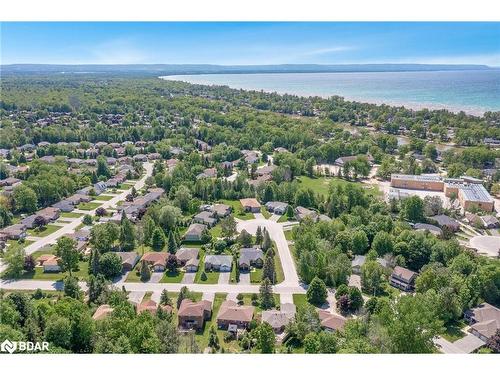 64 Royal Beech Drive, Wasaga Beach, ON 