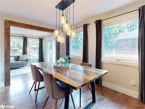 1742 Wingrove Avenue, Alcona, ON - Indoor Photo Showing Dining Room