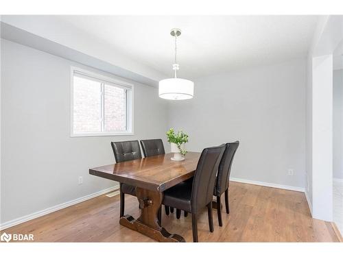 62 Girdwood Drive, Barrie, ON - Indoor Photo Showing Dining Room