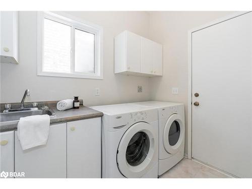 62 Girdwood Drive, Barrie, ON - Indoor Photo Showing Laundry Room
