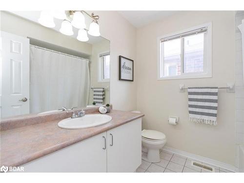 62 Girdwood Drive, Barrie, ON - Indoor Photo Showing Bathroom