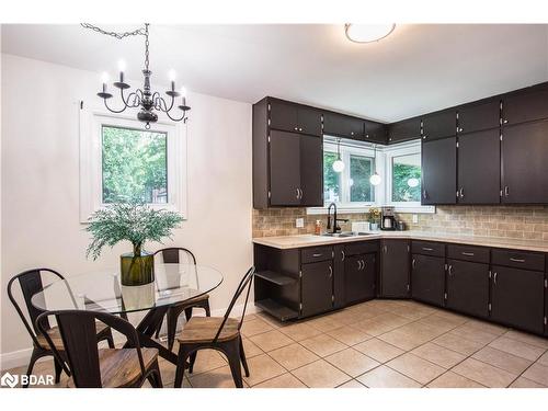 136 Victoria St W Street W, Alliston, ON - Indoor Photo Showing Dining Room