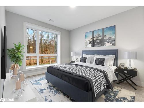 107-18 Campus Trail, Huntsville, ON - Indoor Photo Showing Bedroom