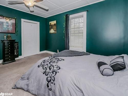 74 Taylor Road, Bracebridge, ON - Indoor Photo Showing Bedroom