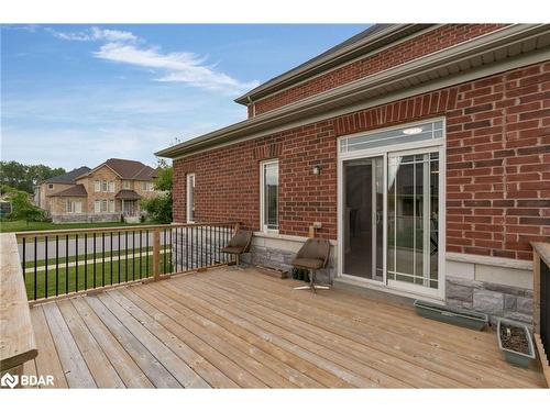 52 Pearl Street, Wasaga Beach, ON - Outdoor With Deck Patio Veranda With Exterior