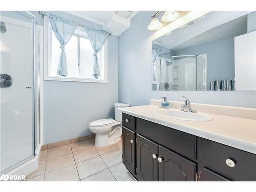 2 Claycroft Crescent, Kitchener, ON - Indoor Photo Showing Bathroom