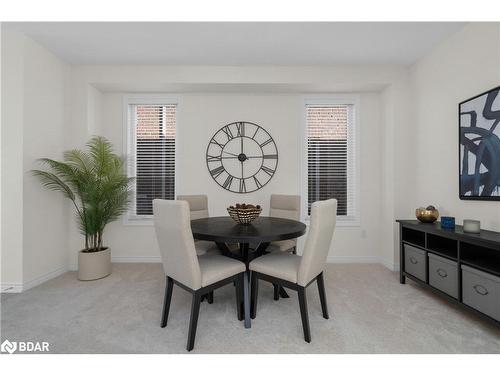 33 Atlantis Drive, Orillia, ON - Indoor Photo Showing Dining Room