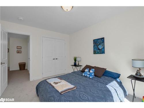 33 Atlantis Drive, Orillia, ON - Indoor Photo Showing Bedroom