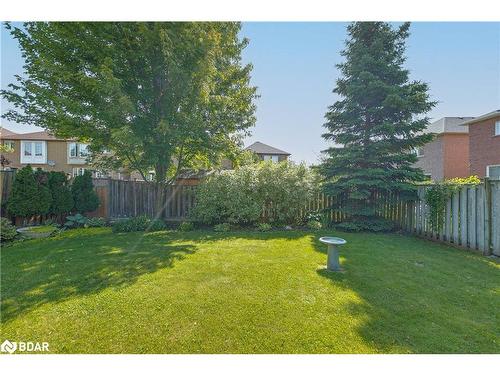 7 Auraglen Street, Richmond Hill, ON - Outdoor With Backyard