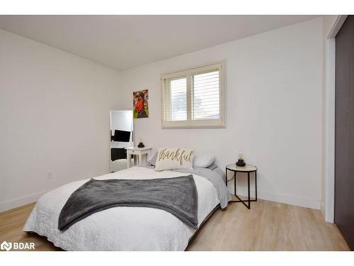 39 Dancy Drive, Orillia, ON - Indoor Photo Showing Bedroom