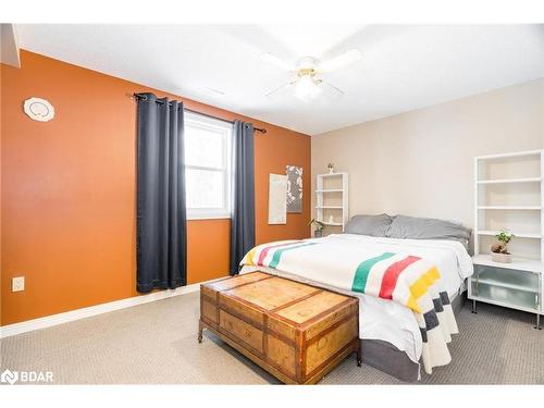 88 Church Street, Penetanguishene, ON - Indoor Photo Showing Bedroom