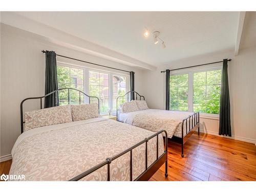 865 Adams Road, Innisfil, ON - Indoor Photo Showing Bedroom