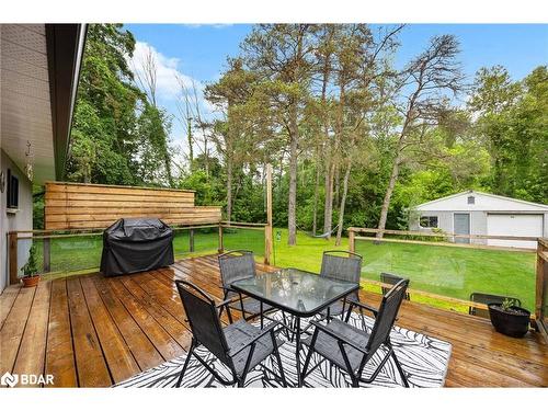 39 7 Line N, Oro-Medonte, ON - Outdoor With Deck Patio Veranda With Backyard