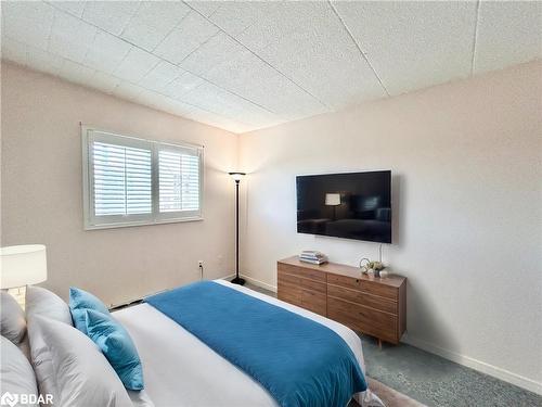 409-184 Eighth Street, Collingwood, ON - Indoor Photo Showing Bedroom