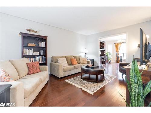 2265 Brays Lane, Oakville, ON - Indoor Photo Showing Living Room