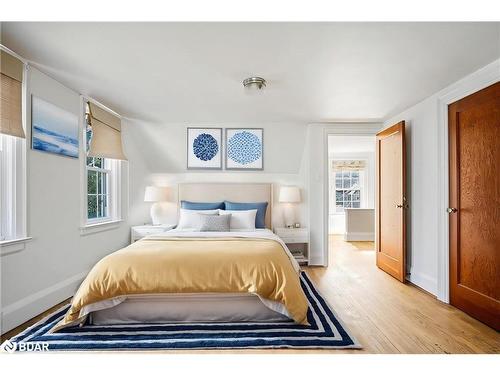 96 Drury Lane, Barrie, ON - Indoor Photo Showing Bedroom