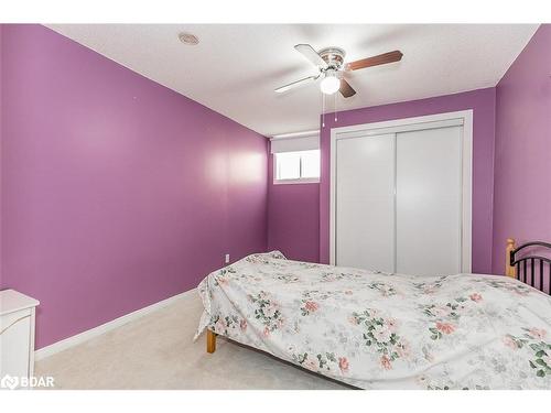 71 Ruffet Drive, Barrie, ON - Indoor Photo Showing Bedroom