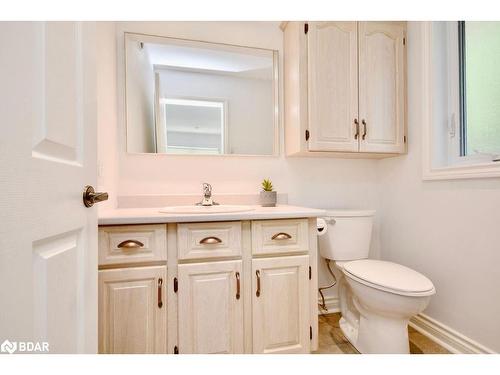 60 Balsam Street, Tiny, ON - Indoor Photo Showing Bathroom