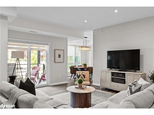 101-306 Essa Road, Barrie, ON - Indoor Photo Showing Living Room