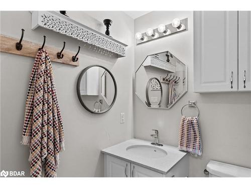 101-306 Essa Road, Barrie, ON - Indoor Photo Showing Bathroom