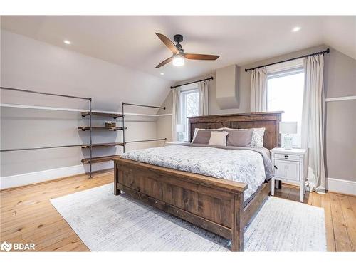 7001 County Road 27, Innisfil, ON - Indoor Photo Showing Bedroom