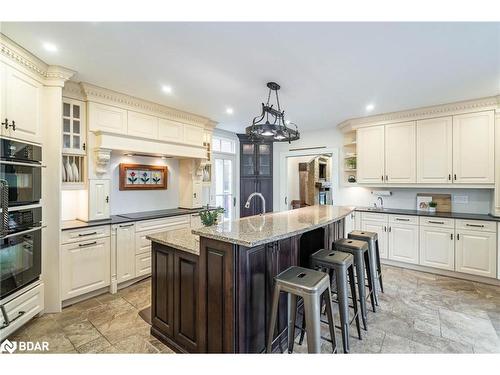 7001 County Road 27, Innisfil, ON - Indoor Photo Showing Kitchen