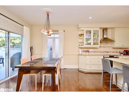 14 Turner Drive, Barrie, ON - Indoor Photo Showing Dining Room