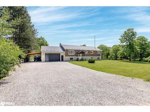 7765 5Th Line, Angus, ON - Outdoor