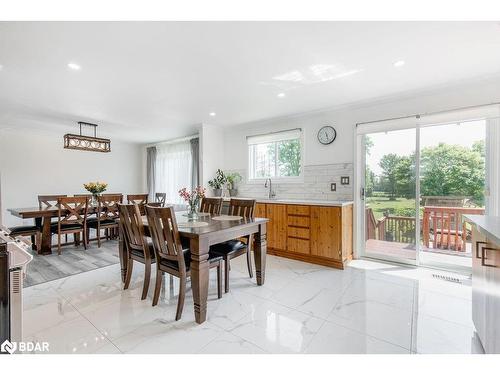 7765 5Th Line, Angus, ON - Indoor Photo Showing Dining Room