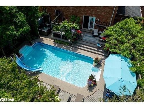 16 Gables Way, Barrie, ON - Outdoor With In Ground Pool