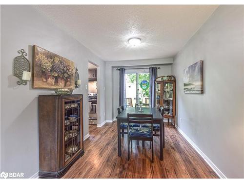 16-1095 Mississaga Street W, Orillia, ON - Indoor Photo Showing Dining Room