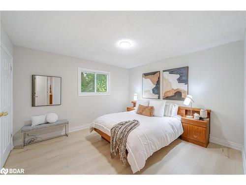 17 Carberry Road, Erin, ON - Indoor Photo Showing Bedroom