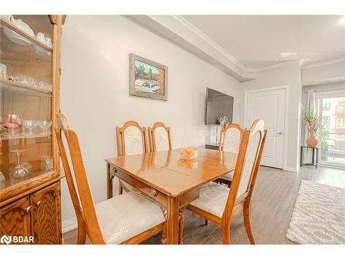 411-306 Essa Road, Barrie, ON - Indoor Photo Showing Dining Room