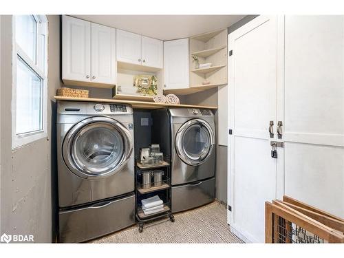 483 Mapleview Drive E, Innisfil, ON - Indoor Photo Showing Laundry Room