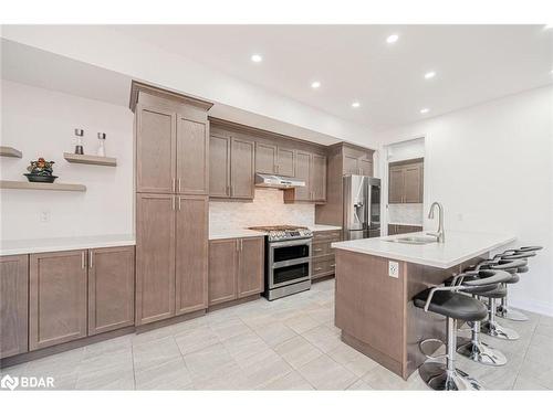 159 Franklin Trail, Barrie, ON - Indoor Photo Showing Kitchen With Stainless Steel Kitchen With Upgraded Kitchen